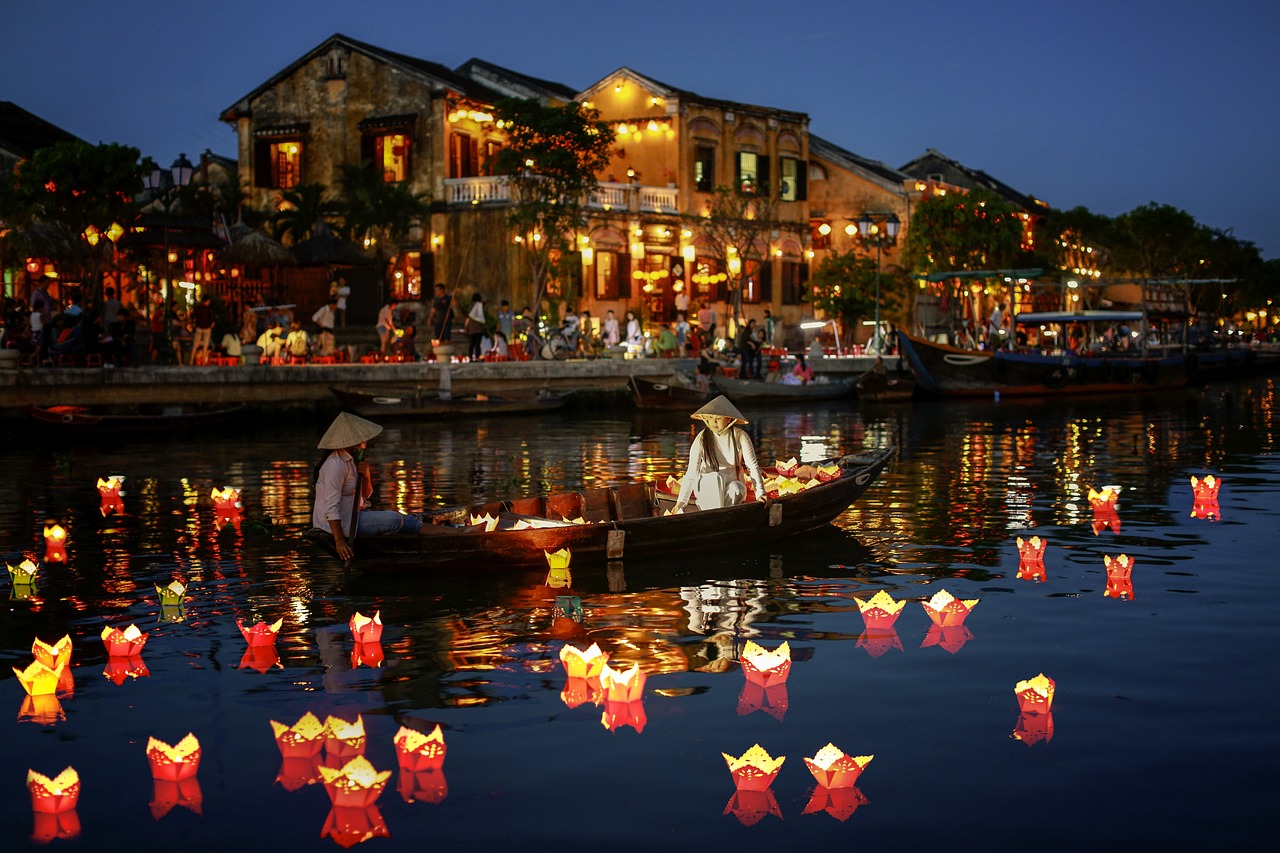 hoi an lantern festival 2023 